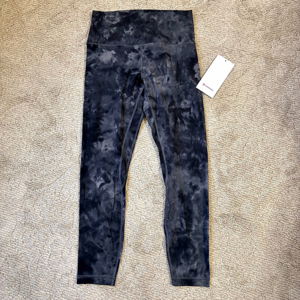Lululemon align diamond dye size 8